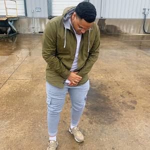 Meet your Posher, Maximo